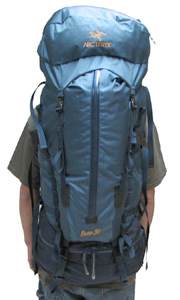 Arc'teryx Bora 80 ; full setup with floating lid shown with 5'11' model 