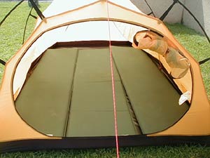 Exped Andromeda ; sleeping pads inside inner tent