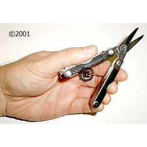 Leatherman Micra with colored anodized aluminum handle :: Moontrail